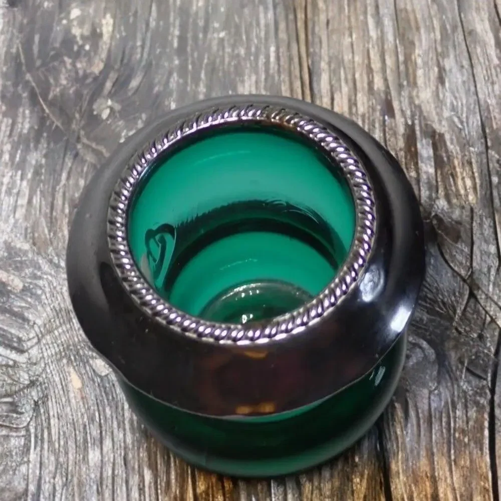Vintage L E SMITH Green Glass Toothpick Holder Handles Thick Cauldron Silver Rim